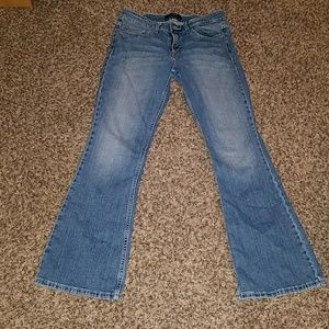 Levi's super low 518 jeans